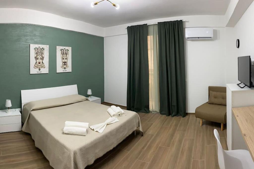 Goodluck Casa Vacanza Avola Exteriör bild