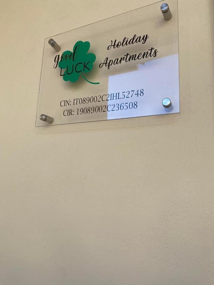 Goodluck Casa Vacanza Avola Exteriör bild